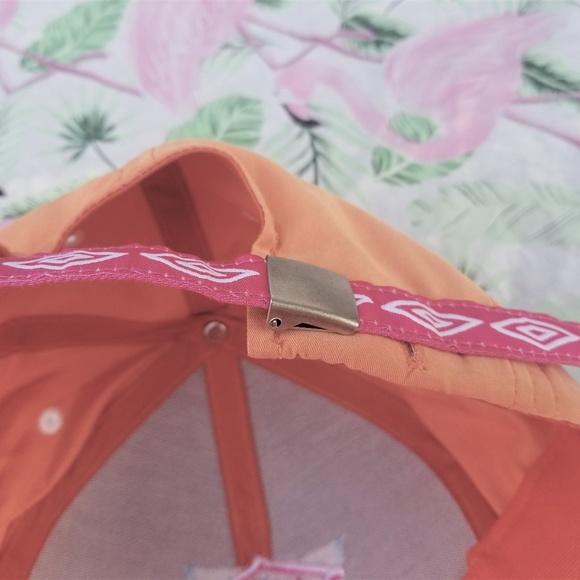 Umbro Soccer Hat Men's NWT Orange - Picture 6 of 6